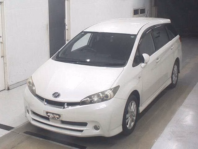 TOYOTA WISH
