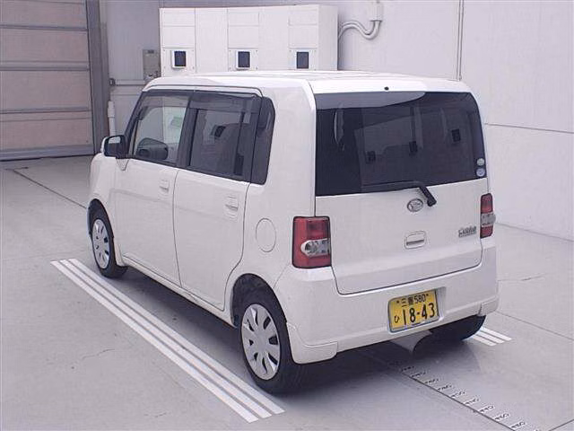 DAIHATSU MOVE CONTE