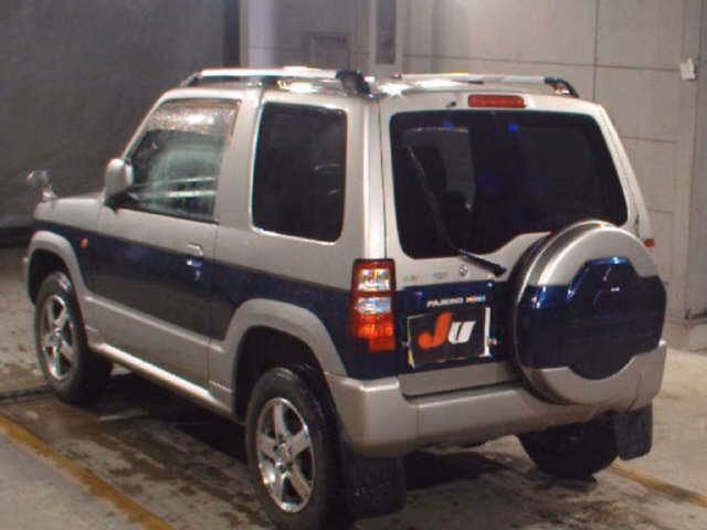 MITSUBISHI PAJERO MINI