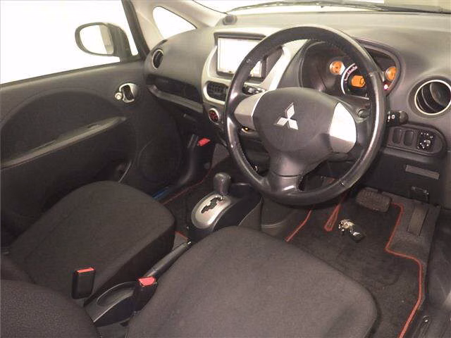 MITSUBISHI I