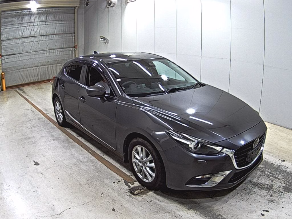 MAZDA AXELA
