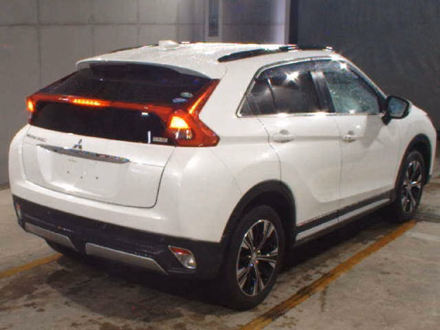 MITSUBISHI ECLIPSE CROSS