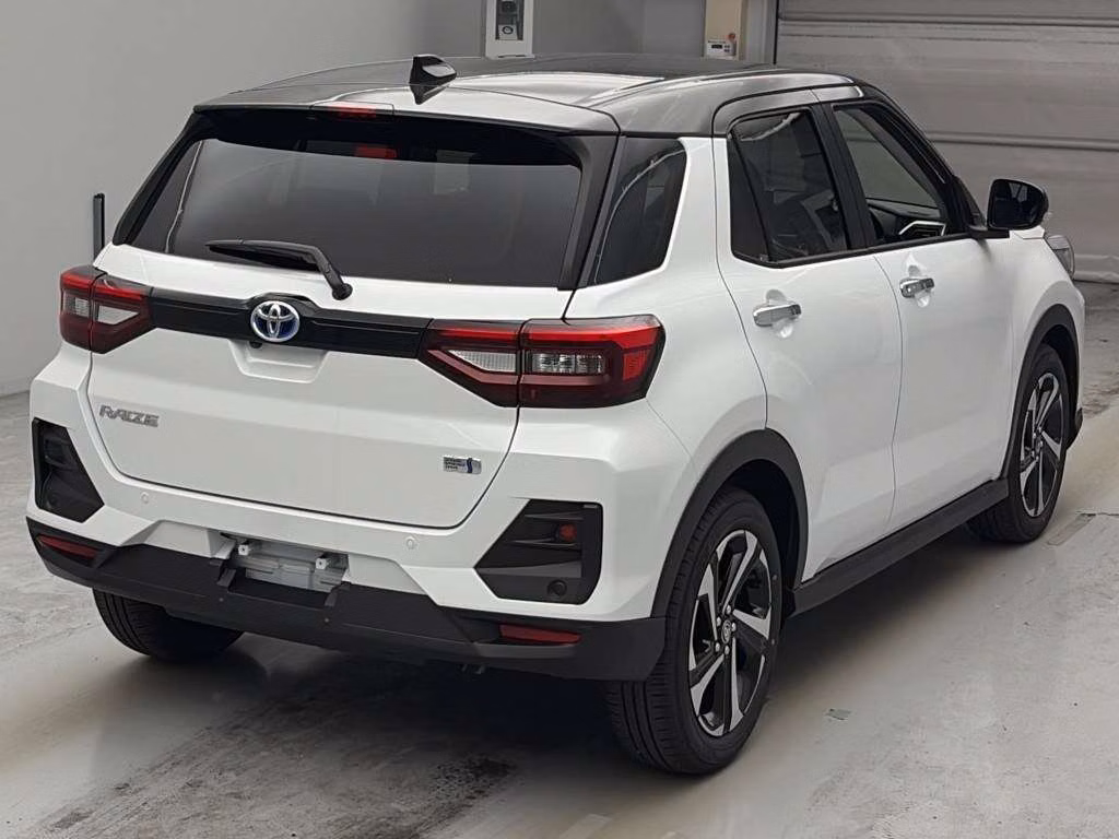 TOYOTA RAIZE