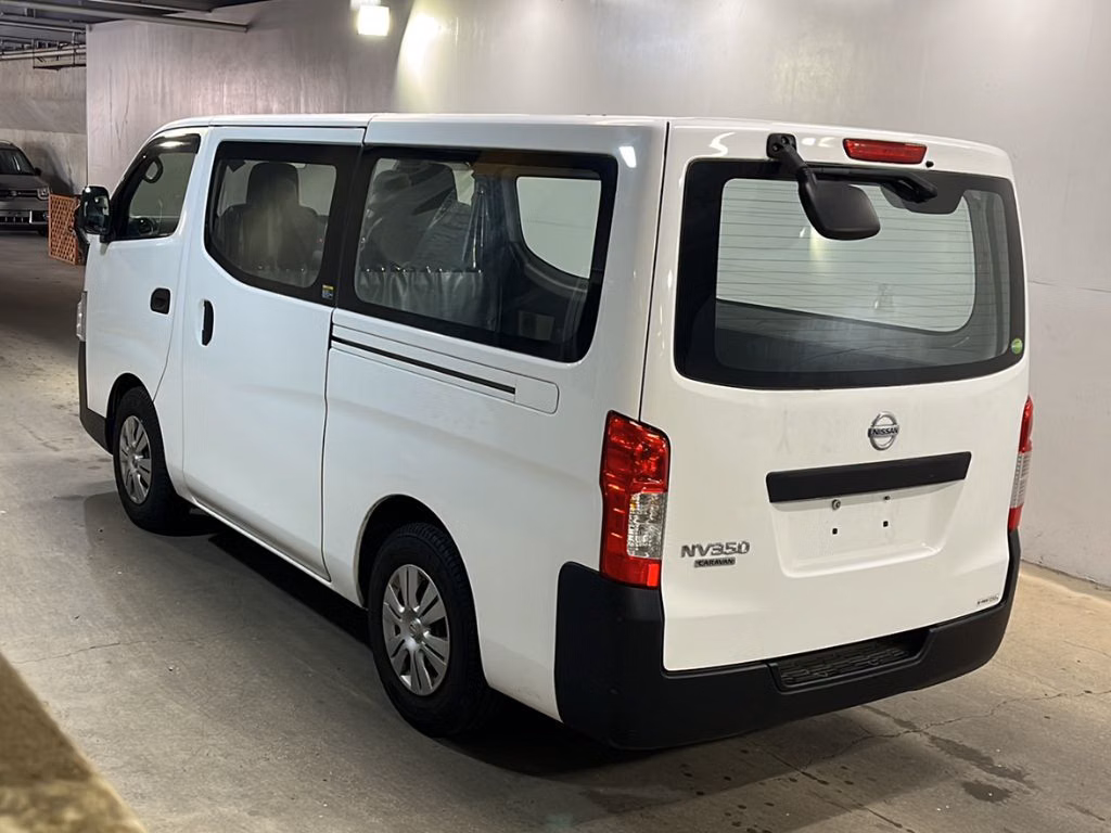 NISSAN NV350 CARAVAN