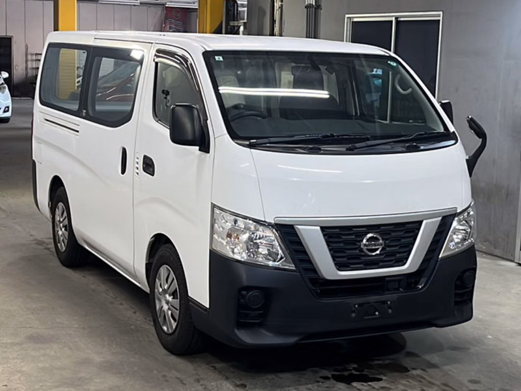 NISSAN NV350 CARAVAN