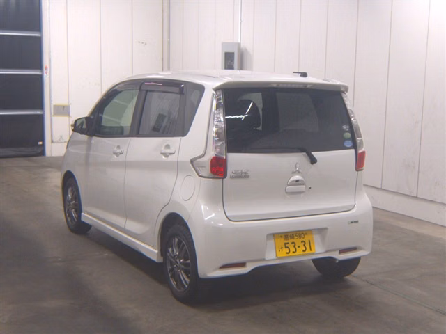 MITSUBISHI EK CUSTOM