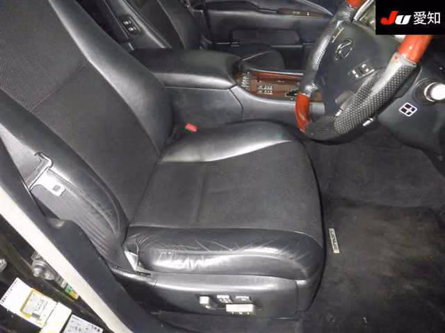 LEXUS LS460