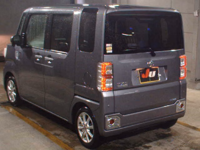 TOYOTA PIXIS MEGA