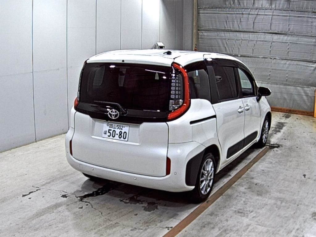 TOYOTA SIENTA
