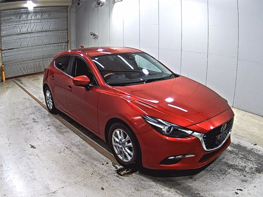 MAZDA AXELA