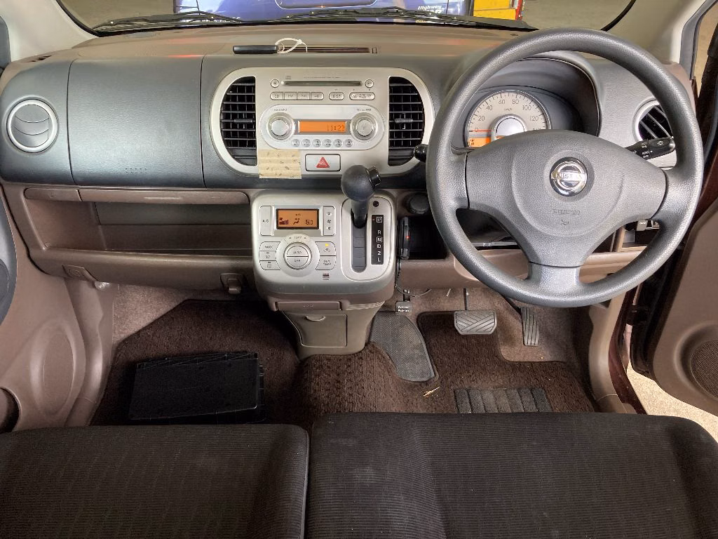 NISSAN MOCO
