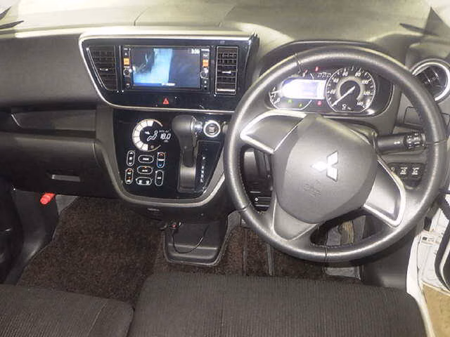 MITSUBISHI EK SPACE