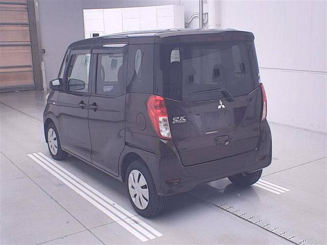 MITSUBISHI EK SPACE
