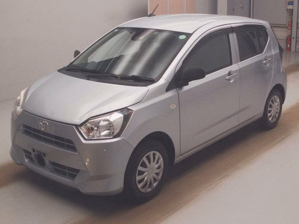 TOYOTA PIXIS EPOCH