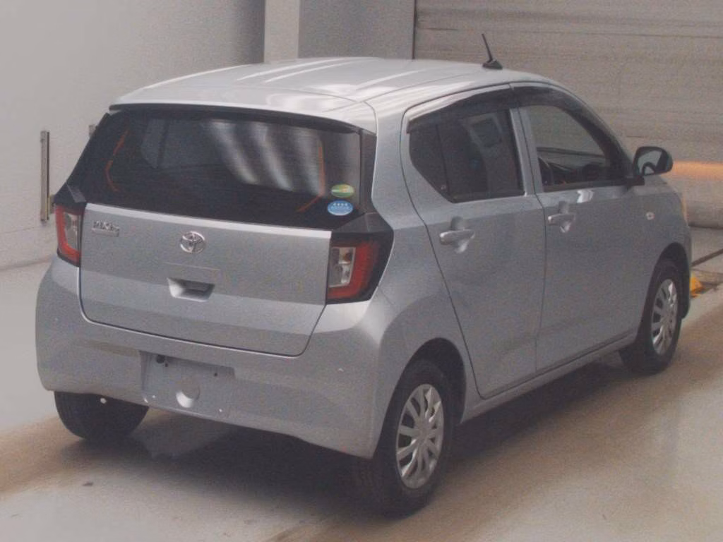 TOYOTA PIXIS EPOCH