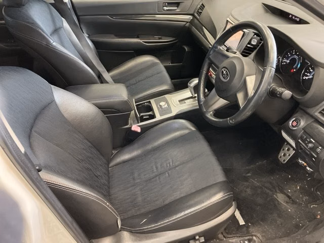 SUBARU LEGACY