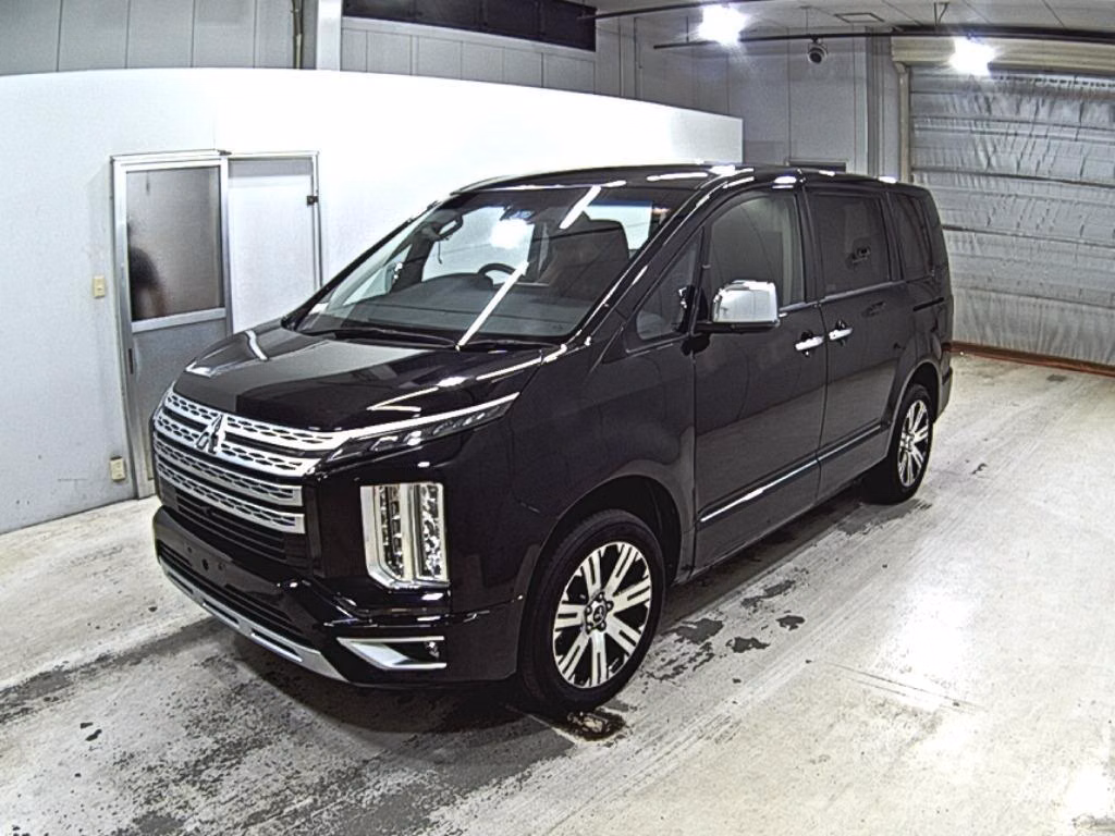 MITSUBISHI DELICA D:5