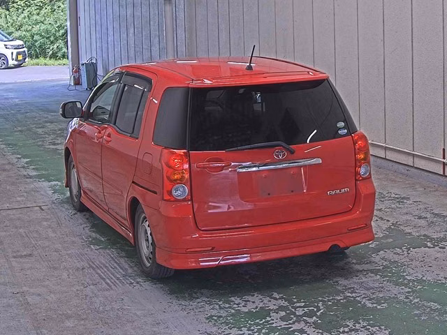 TOYOTA RAUM