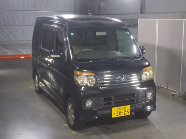 DAIHATSU ATRAI