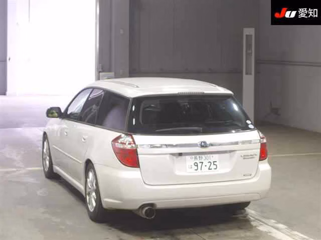 SUBARU LEGACY