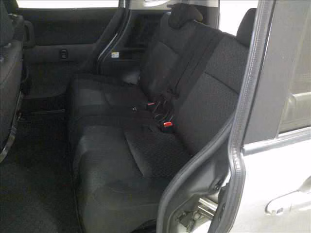 MITSUBISHI DELICA D:2