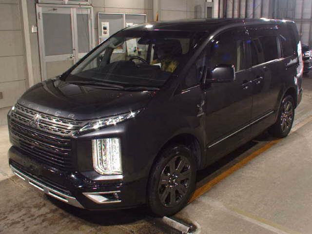 MITSUBISHI DELICA D:5