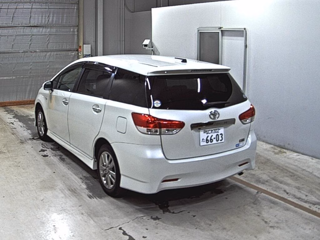 TOYOTA WISH