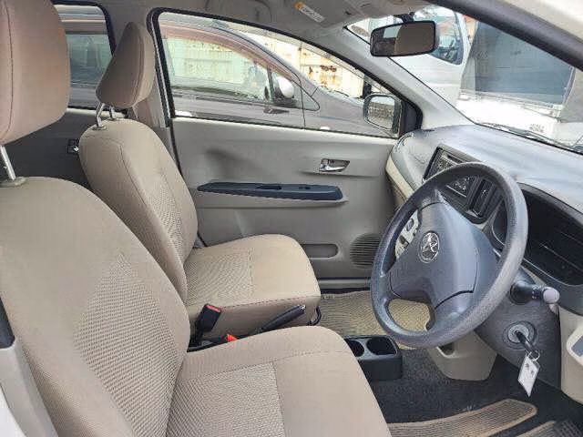 TOYOTA PIXIS EPOCH
