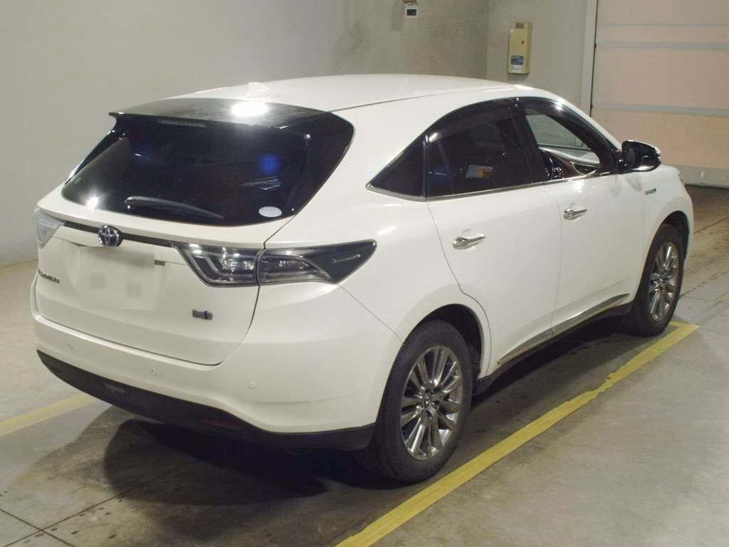TOYOTA HARRIER
