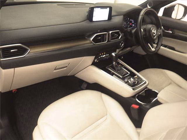 MAZDA CX-8