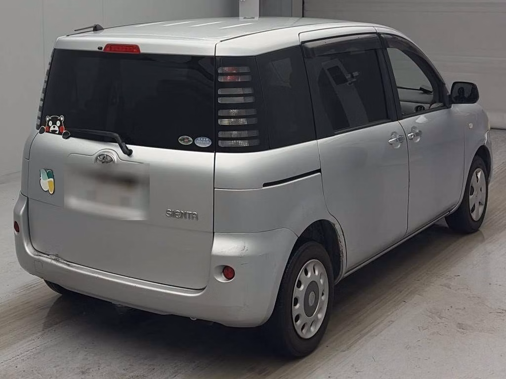 TOYOTA SIENTA