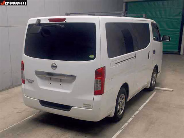 NISSAN NV350 CARAVAN