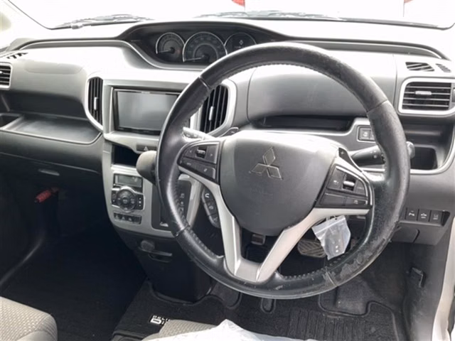 MITSUBISHI DELICA D:2