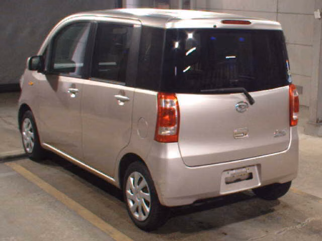 DAIHATSU TANTO EXE