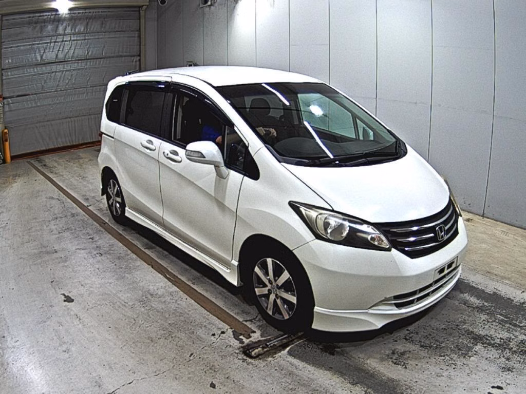 HONDA FREED