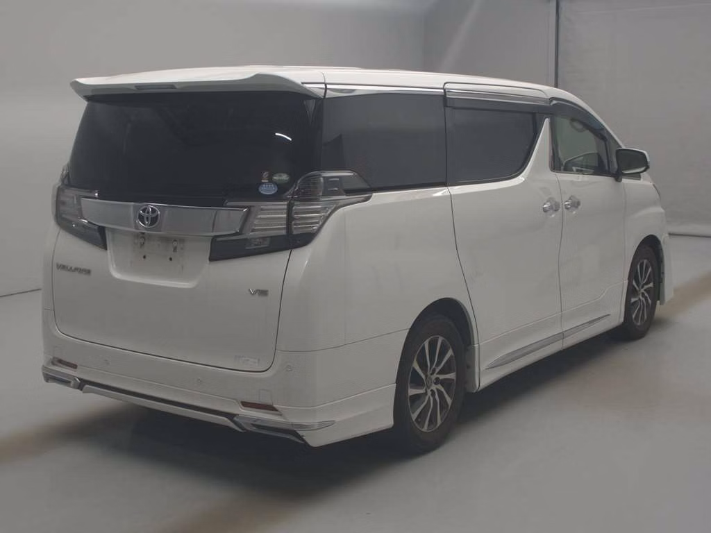 TOYOTA VELLFIRE