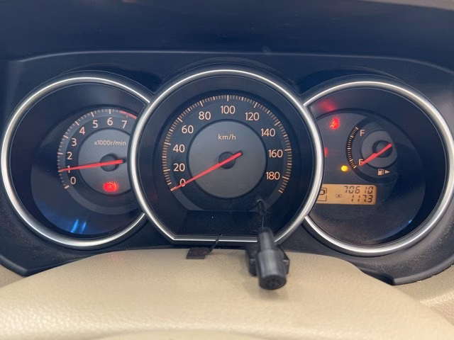 NISSAN TIIDA LATIO