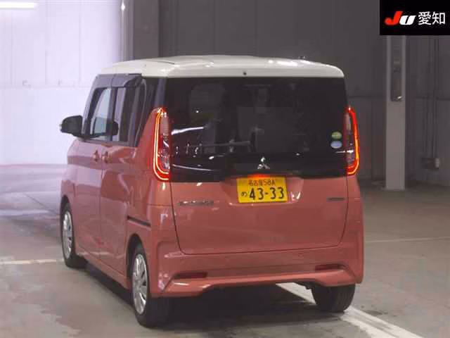 MITSUBISHI EK SPACE