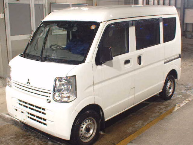 MITSUBISHI MINICAB