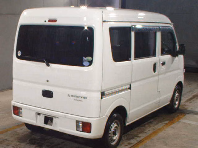 MITSUBISHI MINICAB