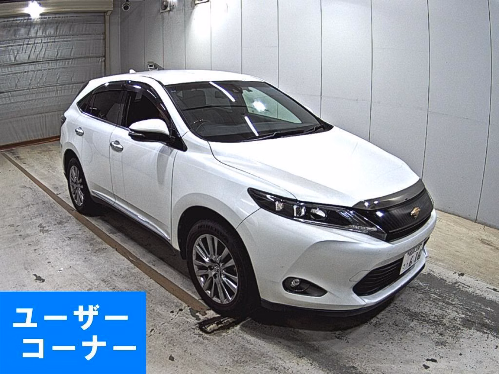 TOYOTA HARRIER