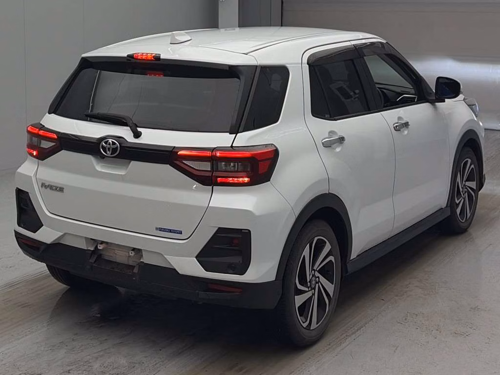 TOYOTA RAIZE