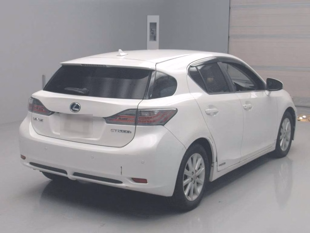 LEXUS CT200H