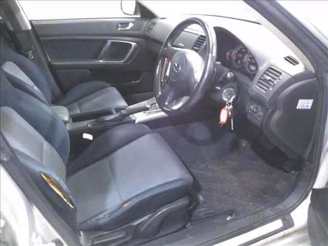 SUBARU LEGACY