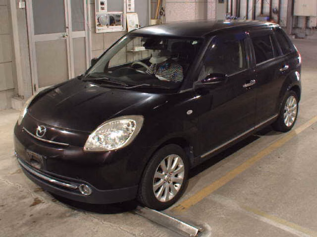 MAZDA VERISA