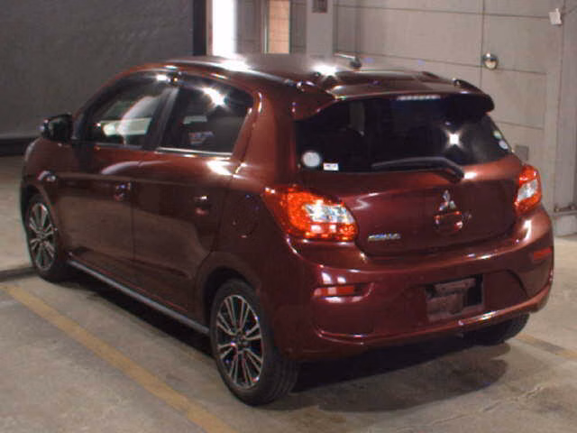 MITSUBISHI MIRAGE