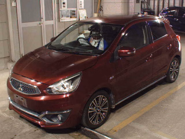MITSUBISHI MIRAGE