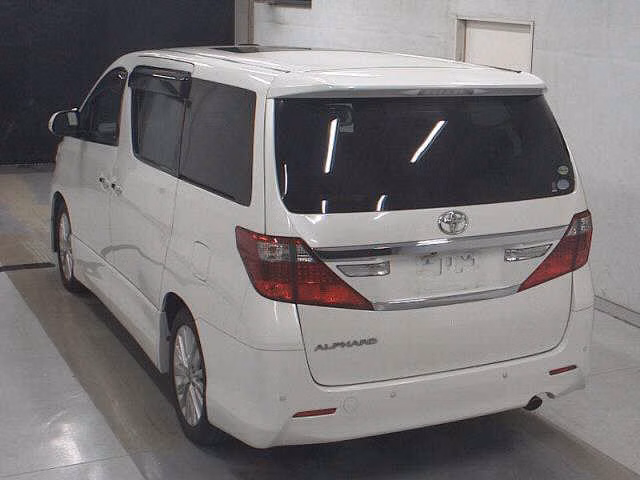 TOYOTA ALPHARD
