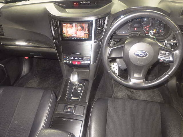 SUBARU LEGACY B4