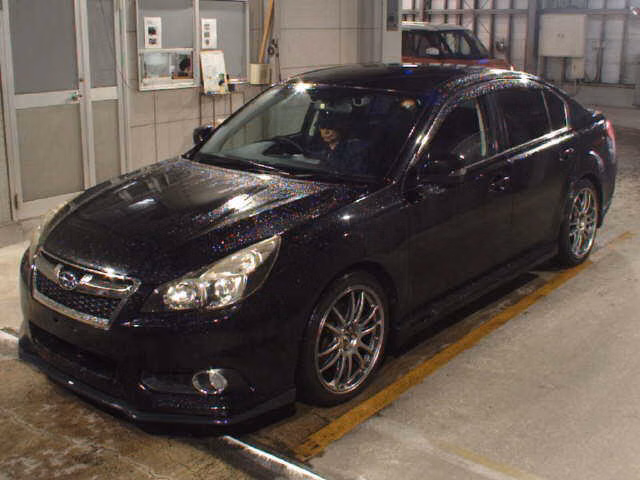 SUBARU LEGACY B4